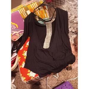 NWT Vintage Havana Black Long Sleeve Top Cut Out Back With Silver Sequins M